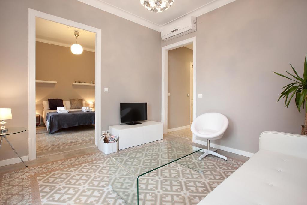 Enjoy Apartments Sofia Barcelona Room photo