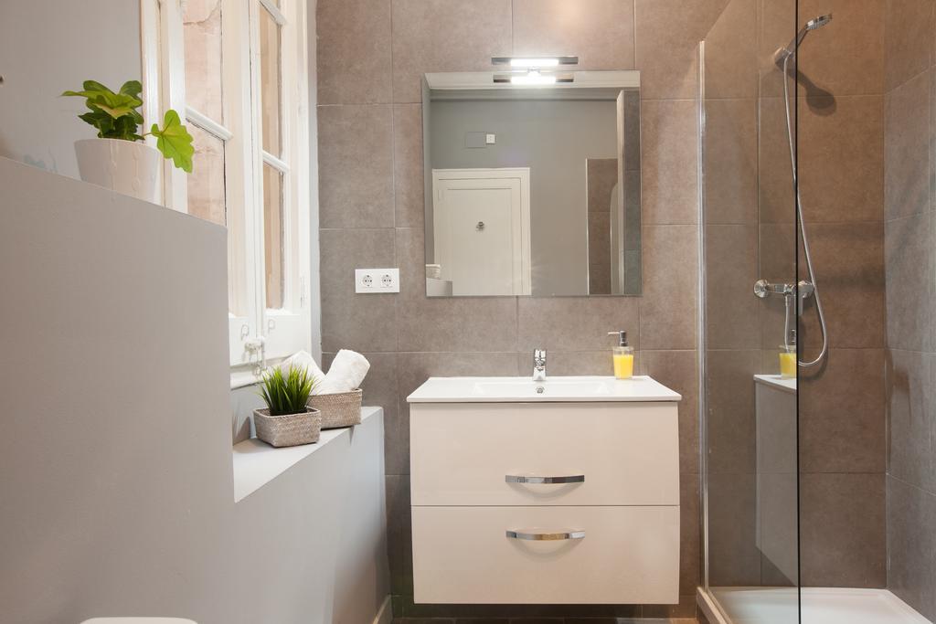Enjoy Apartments Sofia Barcelona Exterior photo