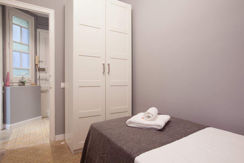 Enjoy Apartments Sofia Barcelona Exterior photo